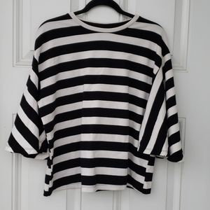 Striped flowy shirt